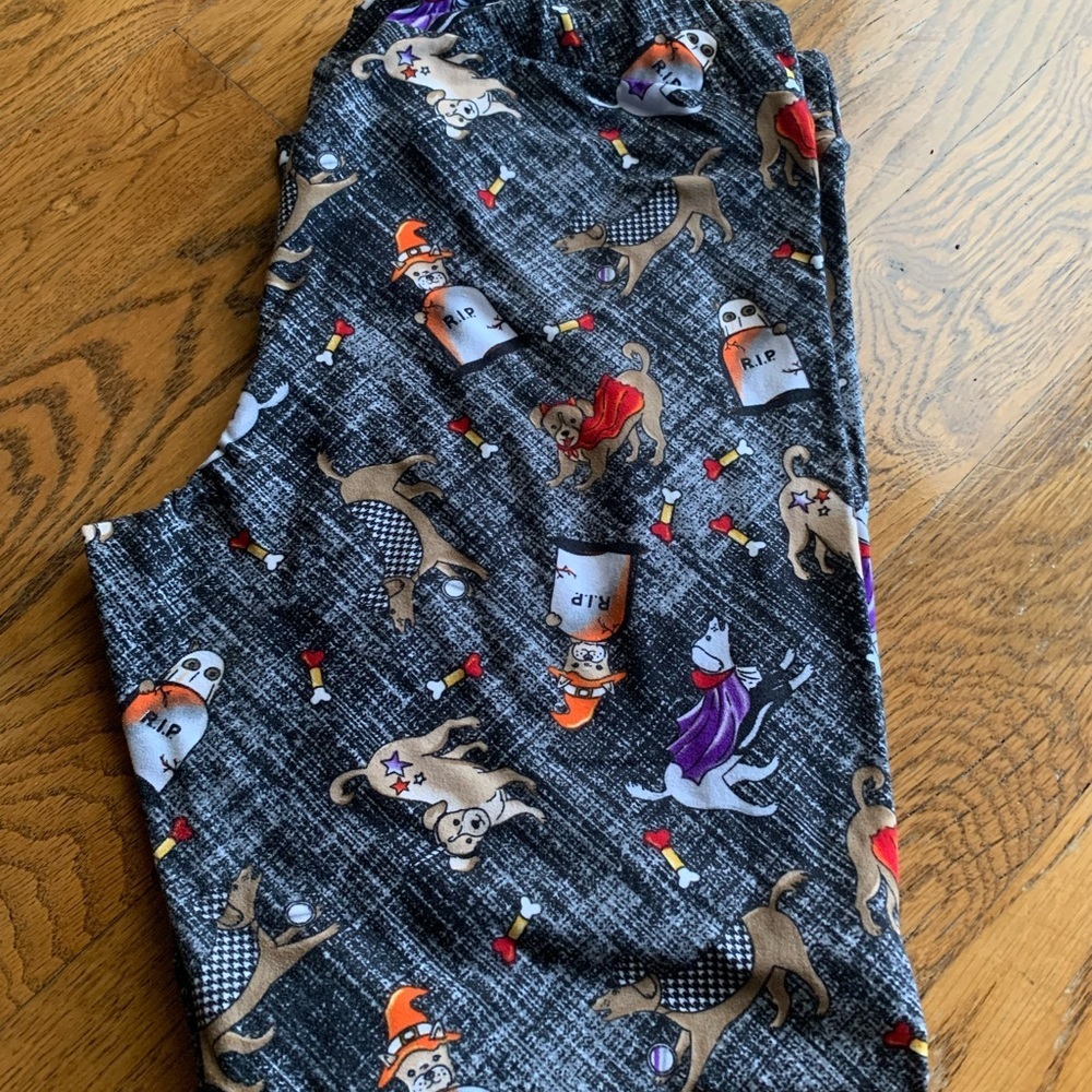 Halloween‎ Leggings Dogs in Costume Print